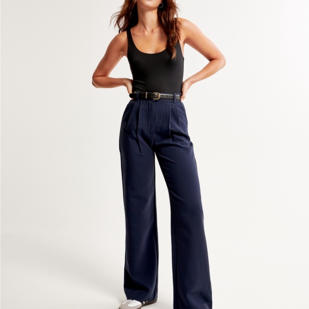 Abercrombie & Fitch Navy Sloan tailored pants